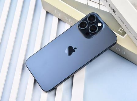 定安苹果维修点分享iPhone 15 Pro Max自动关机造成的原因 